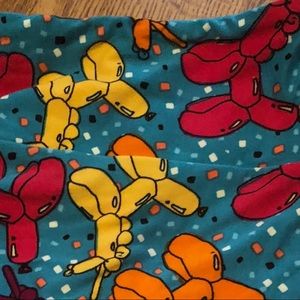 LuLaRoe 4th Birthday Celebration Leggings